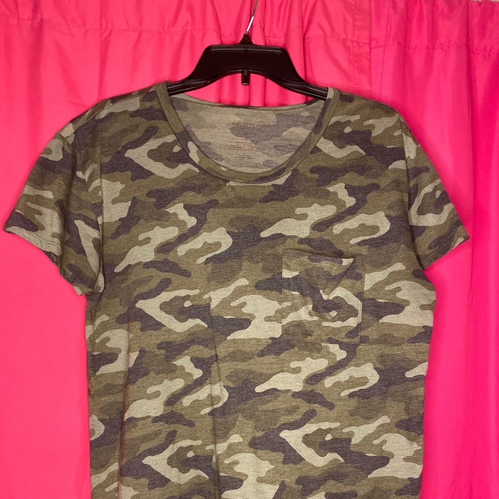 Camouflage t-shirt
